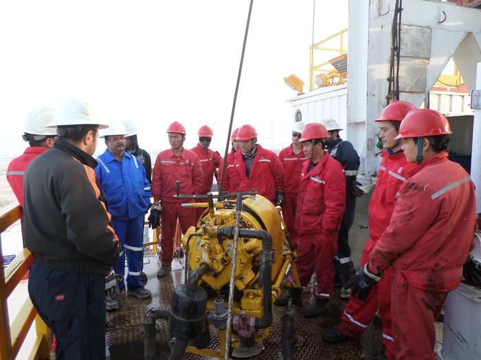 中国石化新闻网--强化现场安全,保障高效施工