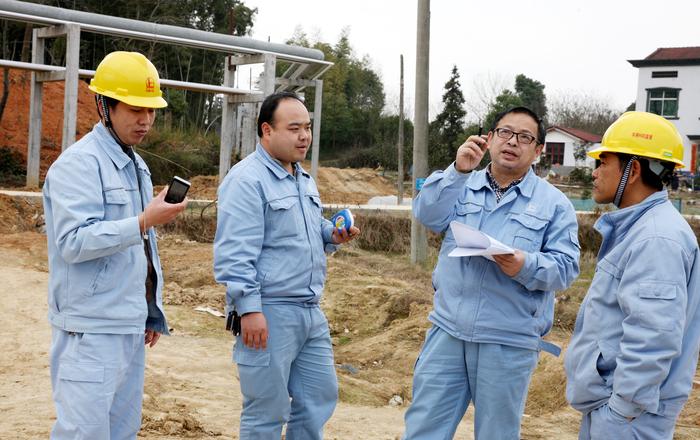 中国石化新闻网--巴陵石化:现场核实安装签证效