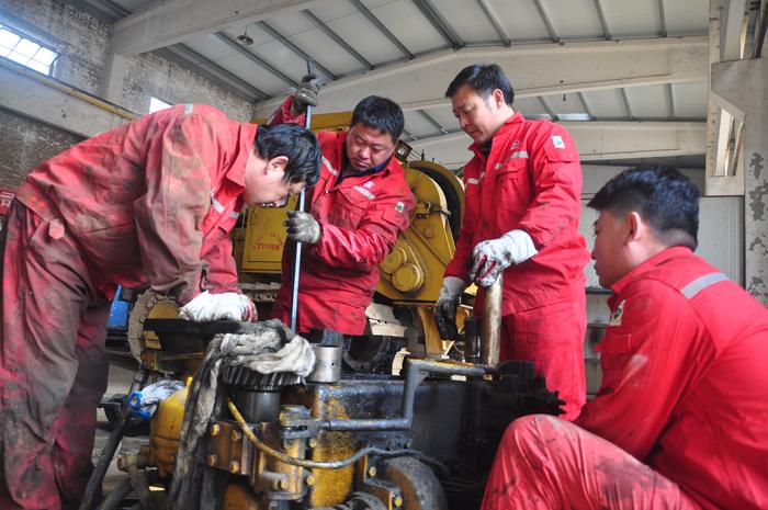 中国石化新闻网--胜利油田东辛井下作业大队:优