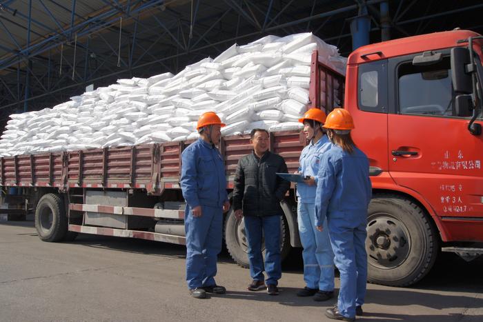 中国石化新闻网--齐鲁塑料厂零距离服务赢得用