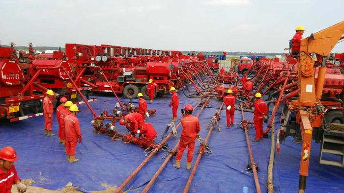 中国石化新闻网--松辽盆地页岩油重点探井-松页