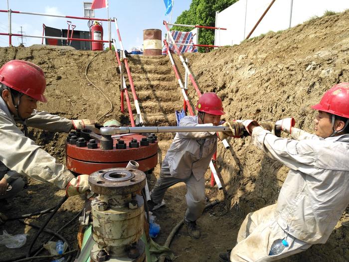 中国石化新闻网--南京工程苏南成品油管道无锡