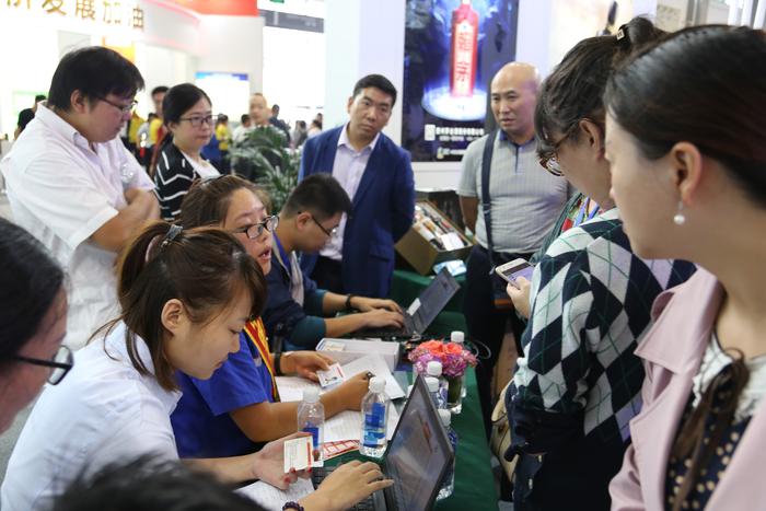 贵州石油分公司:为省直机关职工特惠生活普惠