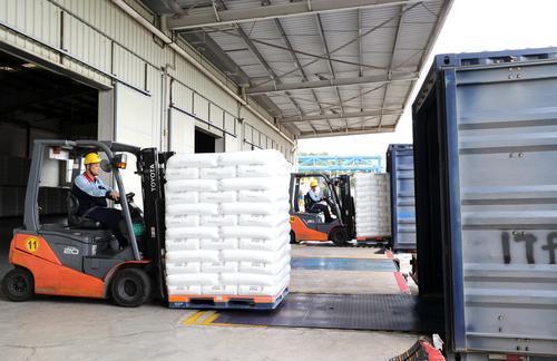 广州石化推动差异化产品拓市扩销