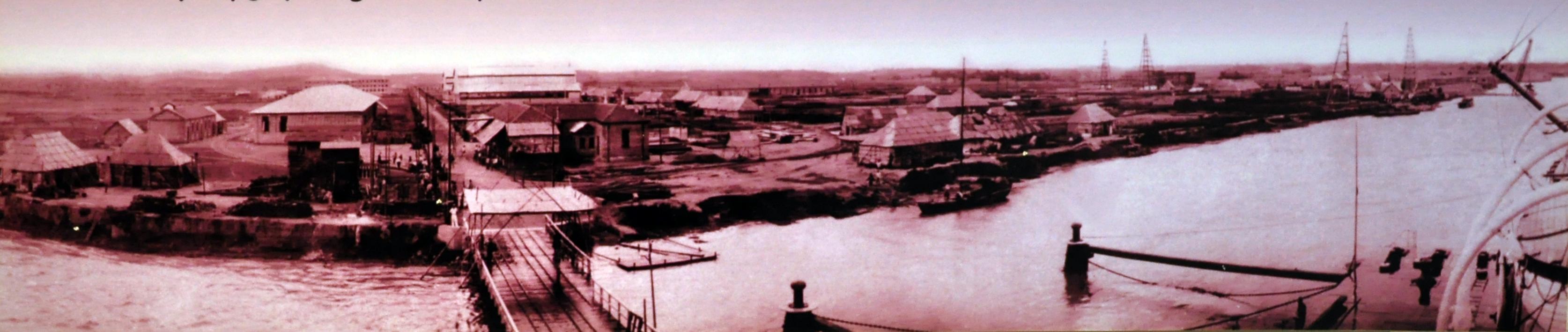 1935年，建设中的永利铔厂